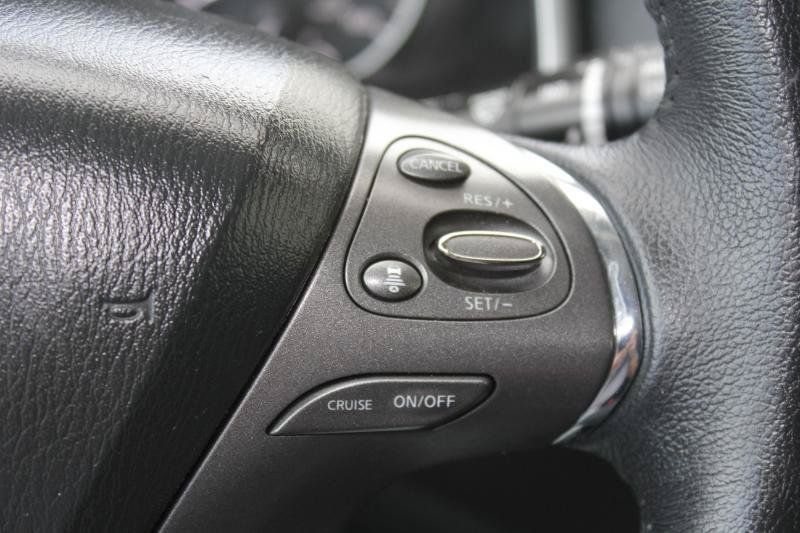 Used 2021 Nissan Murano SV FWD image 27