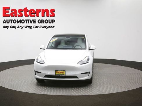 Used 2021 Tesla Model Y Long Range image 50