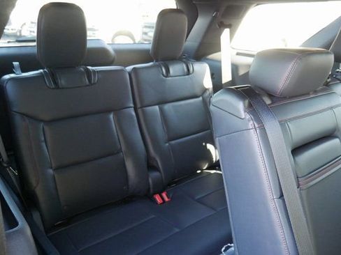 New 2026 Ford Explorer ST-Line w/ ST-Line Street Pack image 24