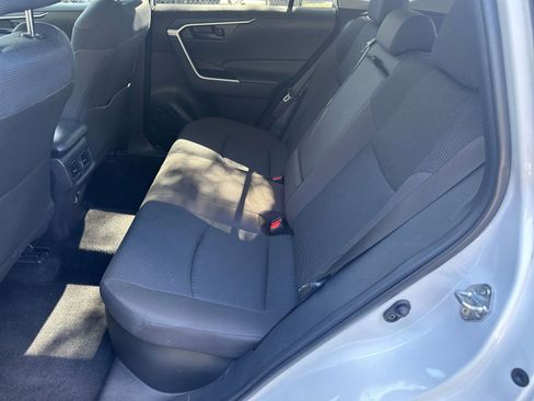 Used 2025 Toyota RAV4 LE image 31