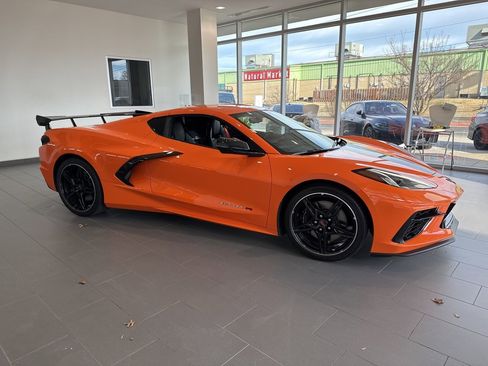 Used 2022 Chevrolet Corvette Stingray Preferred Cpe w/ Z51 Performance Package image 1