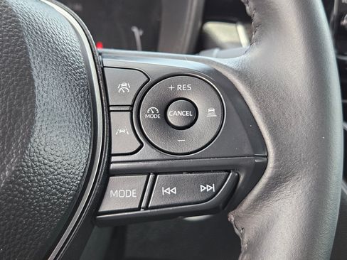 Used 2026 Toyota Corolla SE FWD image 19