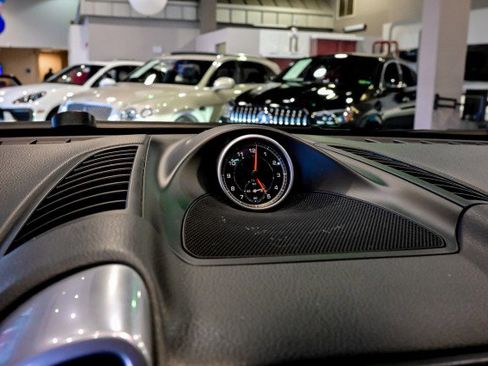 Used 2016 Porsche Cayenne image 42