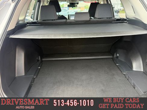 Used 2020 Toyota RAV4 LE w/ All Weather Liner Package AWD/4WD image 21