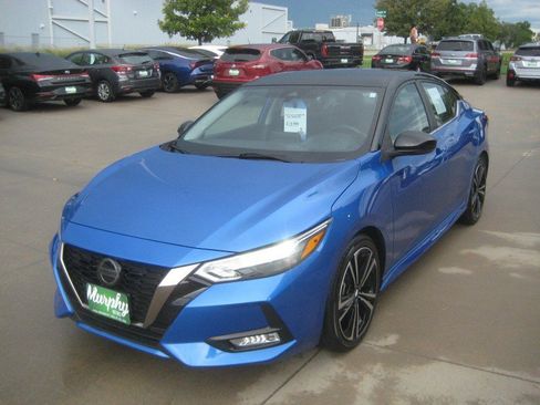 Used 2023 Nissan Sentra SR FWD image 4