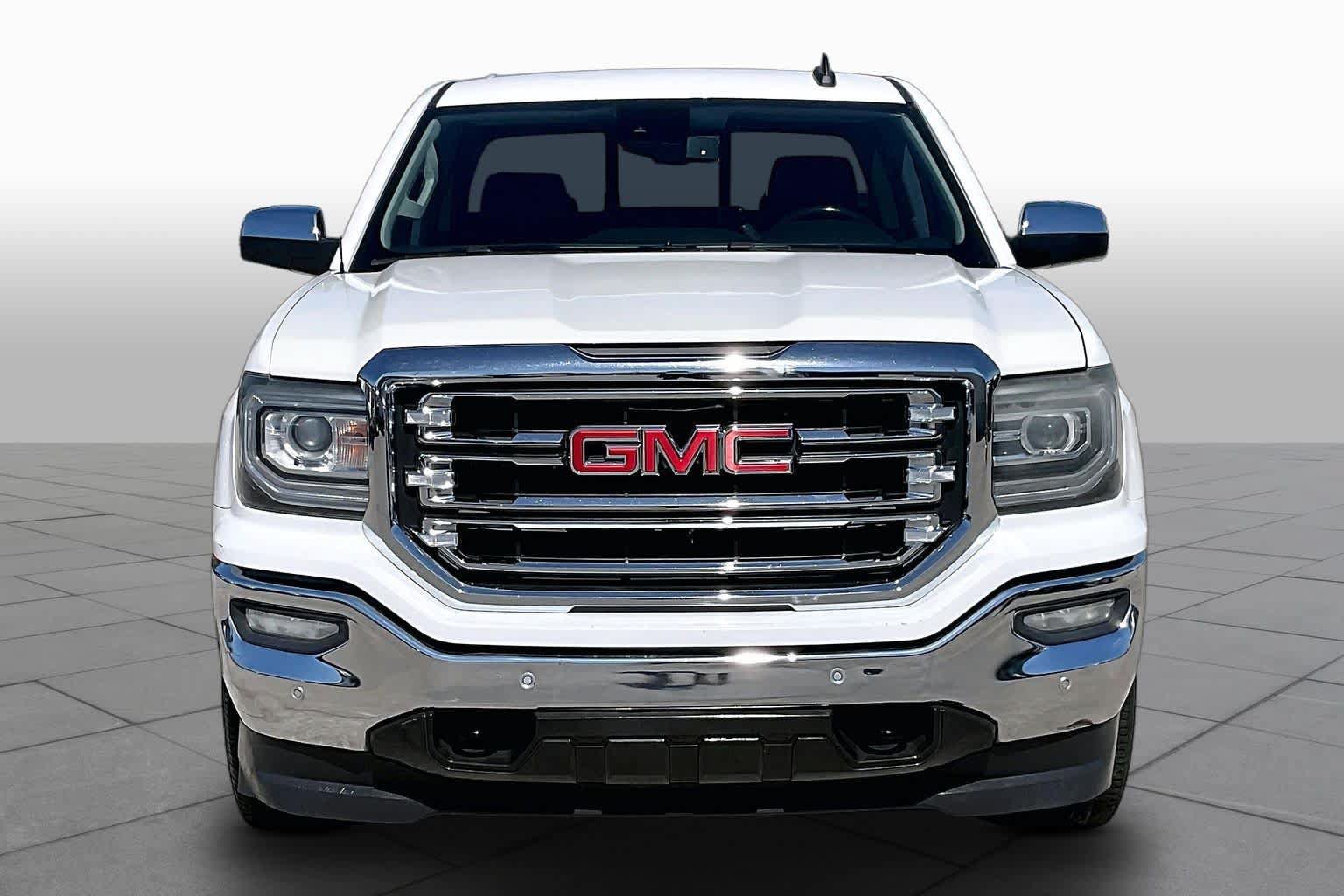 Used 2018 GMC Sierra 1500 SLT AWD/4WD image 4