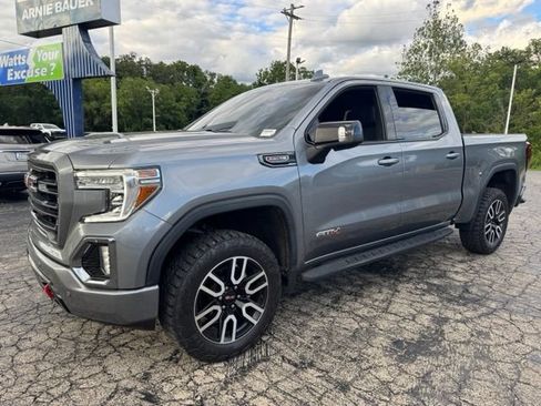 Used 2022 GMC Sierra 1500 AT4 w/ AT4 Premium Package AWD/4WD image 3