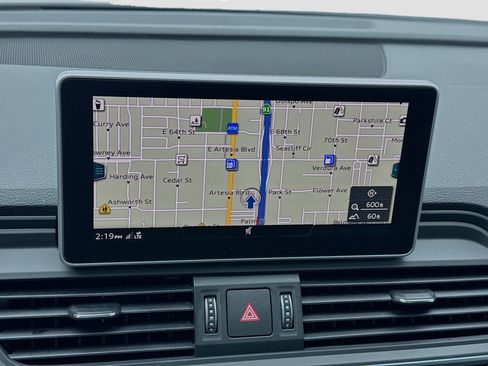 Used 2018 Audi Q5 2.0T Premium image 9