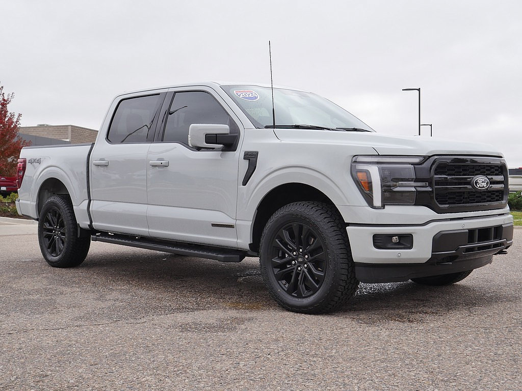 Used 2024 Ford F150 Lariat AWD/4WD image 8