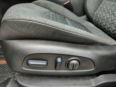 Used 2022 Chevrolet Equinox LT AWD/4WD image 10