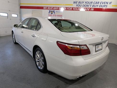 Used 2011 Lexus LS 460 AWD w/ Comfort Pkg image 5