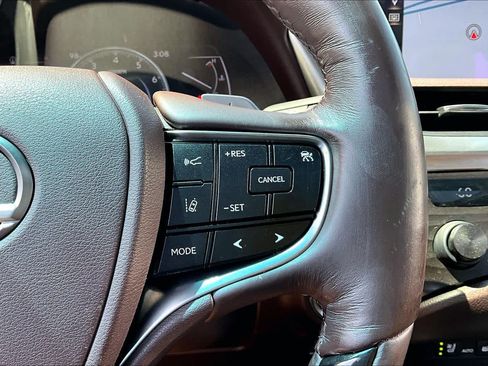 Used 2019 Lexus ES 350 FWD image 25