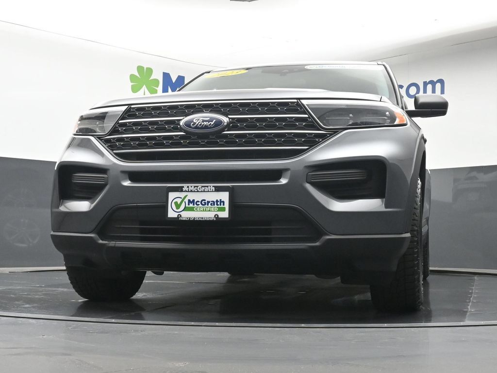 Used 2023 Ford Explorer XLT AWD/4WD image 7
