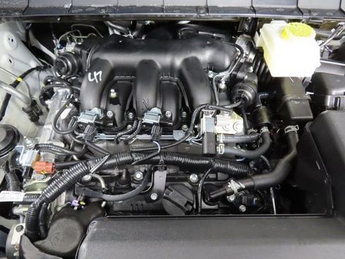 New 2026 Nissan Pathfinder SV AWD/4WD image 9