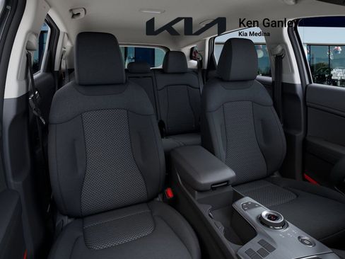 New 2026 Kia Sportage LX image 15