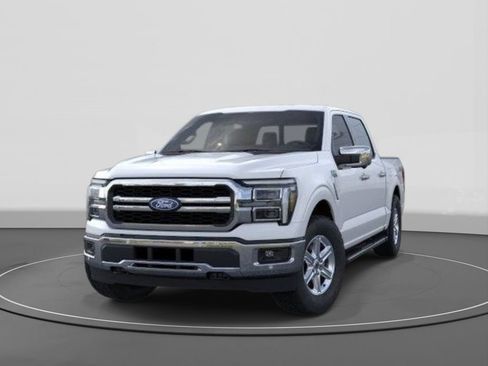 New 2026 Ford F150 Lariat w/ Tow/Haul Package AWD/4WD image 2