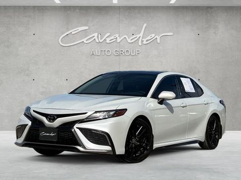 Used 2023 Toyota Camry XSE image 1