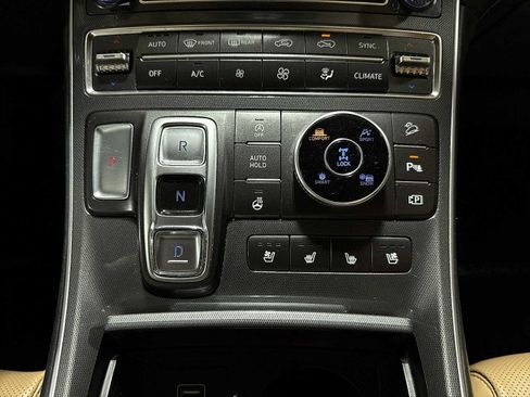 Used 2021 Hyundai Santa Fe Calligraphy image 36