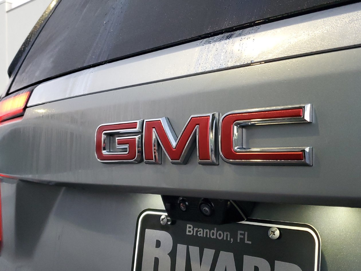 Used 2025 GMC Yukon Elevation w/ Technology Package RWD image 6