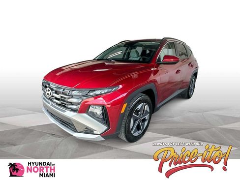 Used 2025 Hyundai Tucson SEL FWD image 1