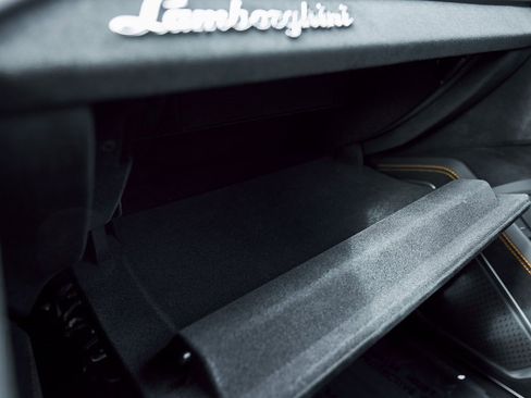 Used 2024 Lamborghini Urus Performante image 95