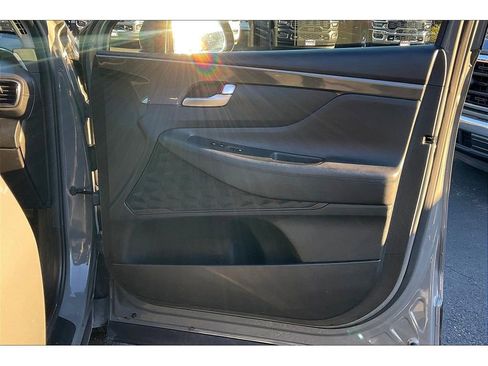 Used 2023 Hyundai Santa Fe SEL image 24