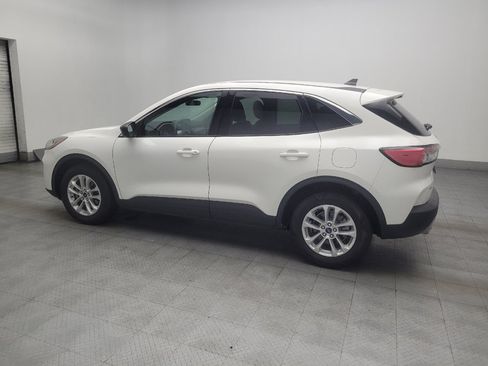 Used 2022 Ford Escape SE w/ Convenience Package FWD image 3