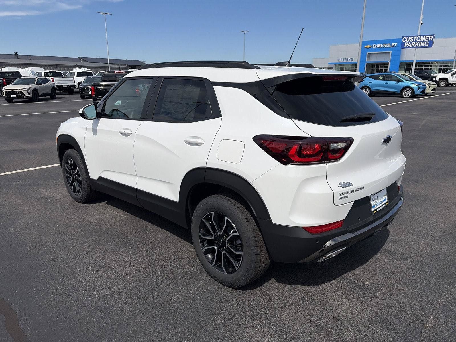 New 2026 Chevrolet TrailBlazer ACTIV w/ Driver Confidence Package AWD/4WD image 6