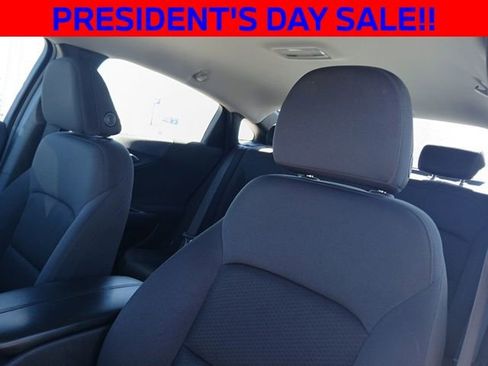 Used 2023 Chevrolet Malibu LT image 27