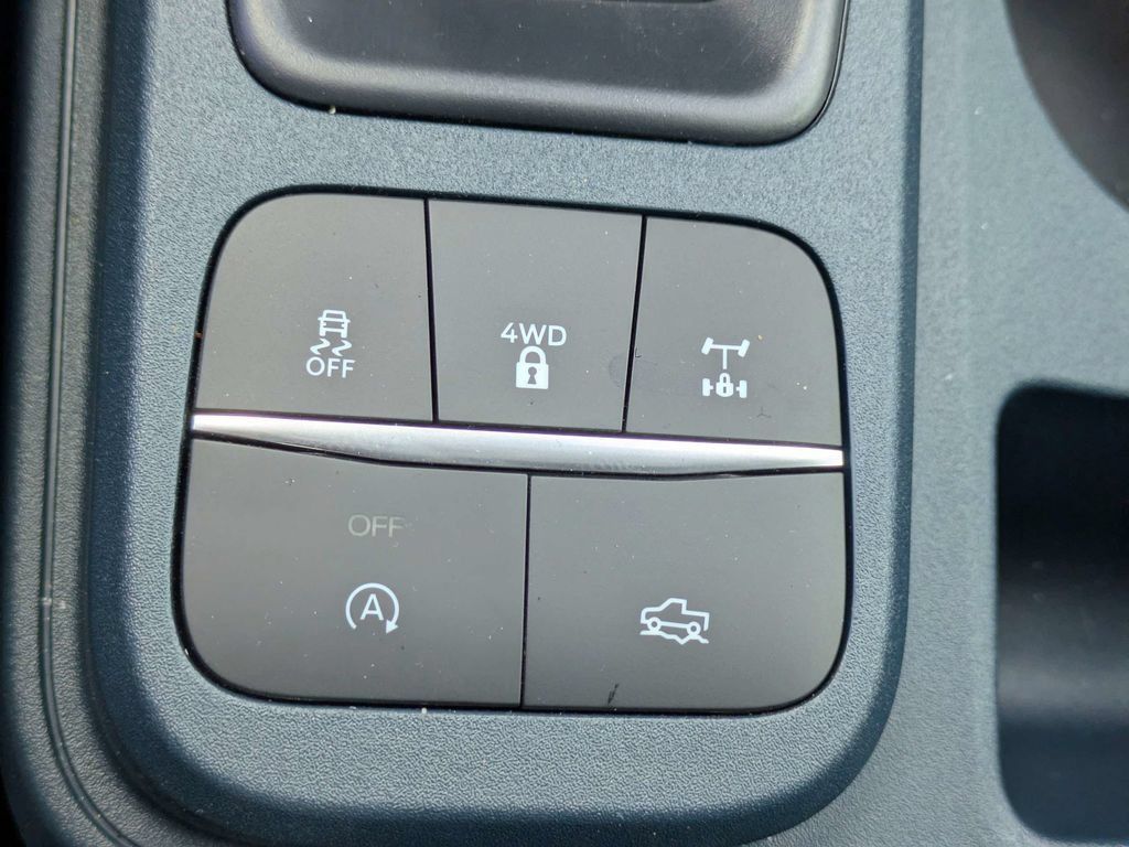 New 2026 Ford Maverick Tremor AWD/4WD image 26