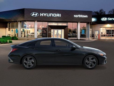 New 2026 Hyundai Elantra Sport FWD image 7