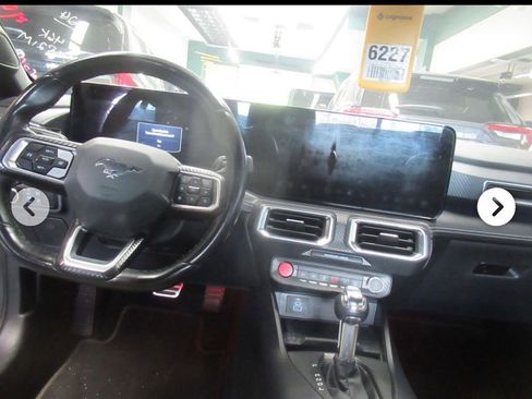 Used 2024 Ford Mustang Premium RWD image 13