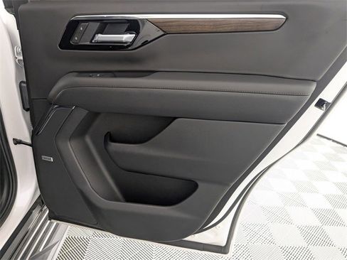 Used 2025 Chevrolet Tahoe High Country w/ Sun And Tow Package image 35