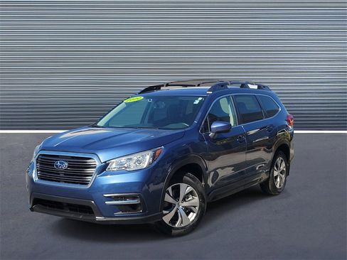 Used 2020 Subaru Ascent Premium w/ Convenience Package image 1