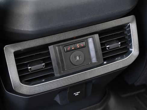 Used 2026 Ford F250 Platinum image 36