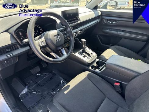 Used 2023 Honda CR-V LX image 16