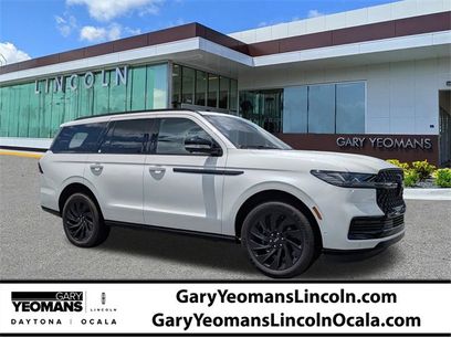 New 2025 Lincoln Navigator Reserve w/ Jet Appearance Package