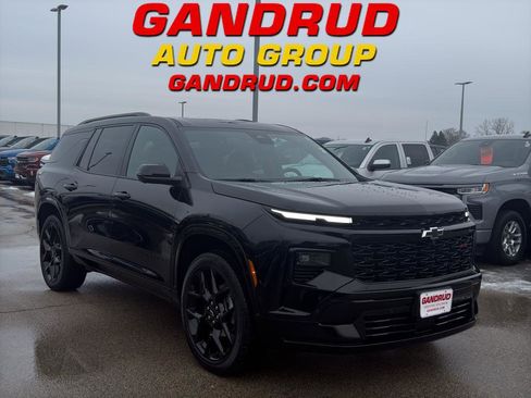 Used 2024 Chevrolet Traverse RS w/ LPO, Floor Liner Package image 1