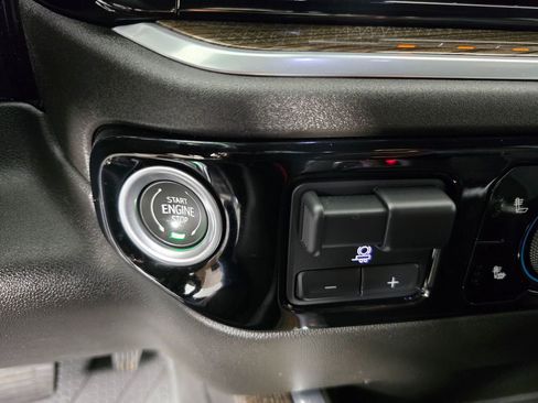 Used 2023 Chevrolet Silverado 1500 RST w/ Redline Edition image 29