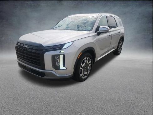 Used 2025 Hyundai Palisade SEL FWD image 4