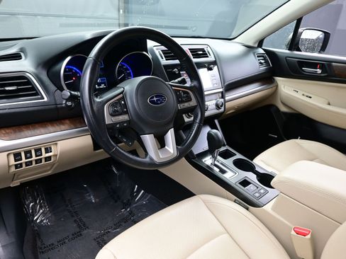Used 2016 Subaru Outback 2.5i Limited image 13