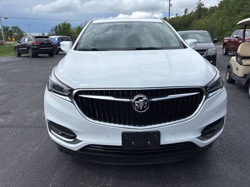 Used 2019 Buick Enclave Premium AWD/4WD image 2