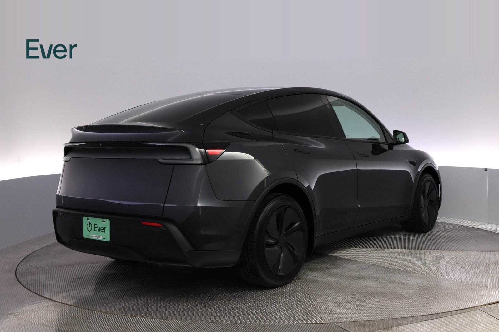 Used 2026 Tesla Model Y 2WD image 3
