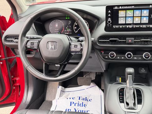 Used 2024 Honda HR-V EX-L image 19