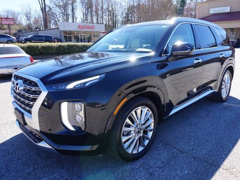 Used 2020 Hyundai Palisade Limited image 3