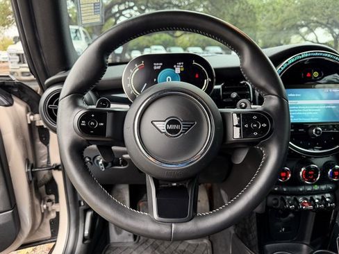 Used 2023 MINI Cooper S w/ Signature Upholstery Package image 8