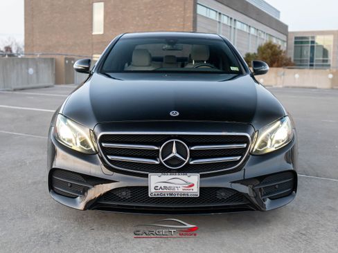 Used 2018 Mercedes-Benz E 300 image 2