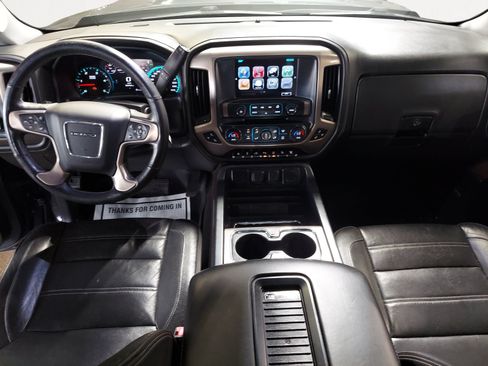 Used 2018 GMC Sierra 2500 Denali w/ Duramax Plus Package AWD/4WD image 3