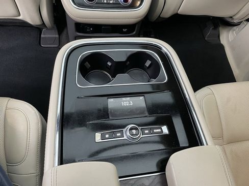 Used 2021 Lincoln Navigator Reserve w/ Luxury Package image 62