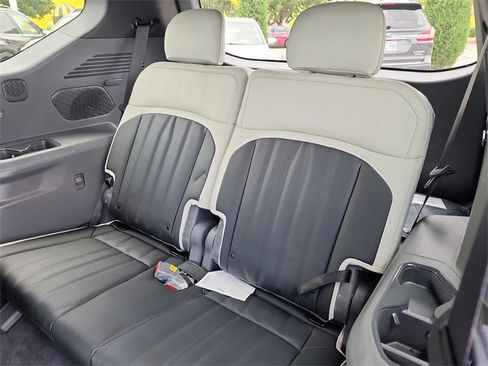 New 2026 Kia EV9 GT-Line image 17